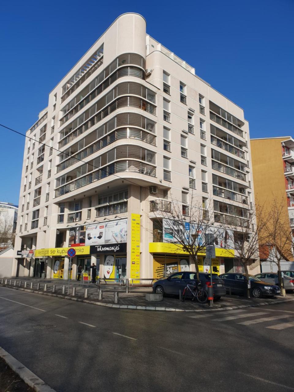 Apartman Kej Free Parking Kraljevo Kültér fotó